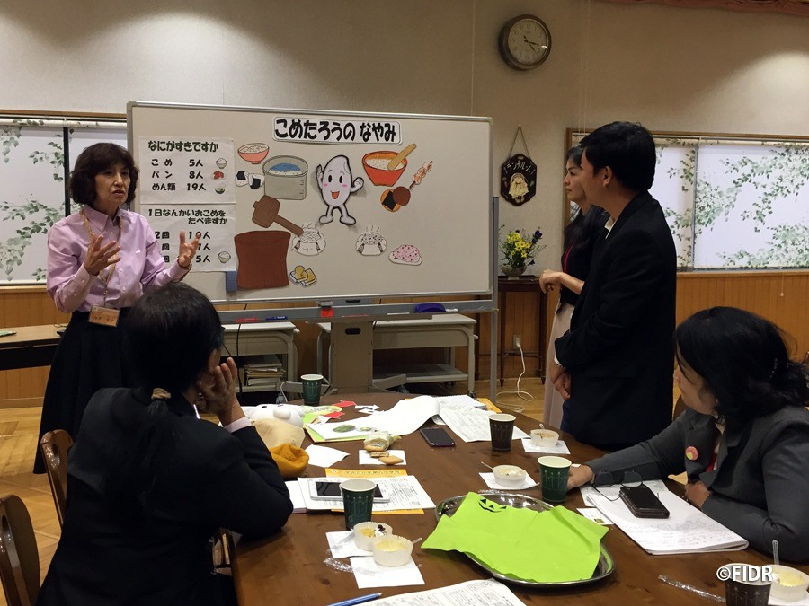 カンボジア教育・青年・スポーツ省の職員が、日本で「栄養教育」について学びました