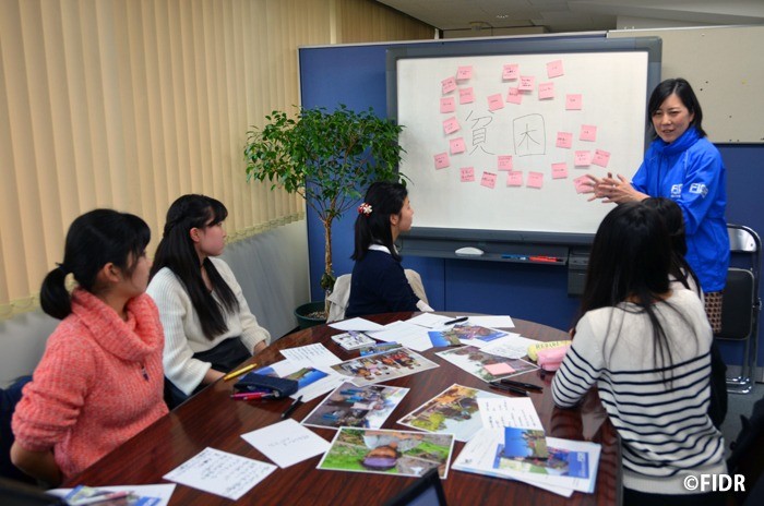 東京の中学生と「貧困」について考えました