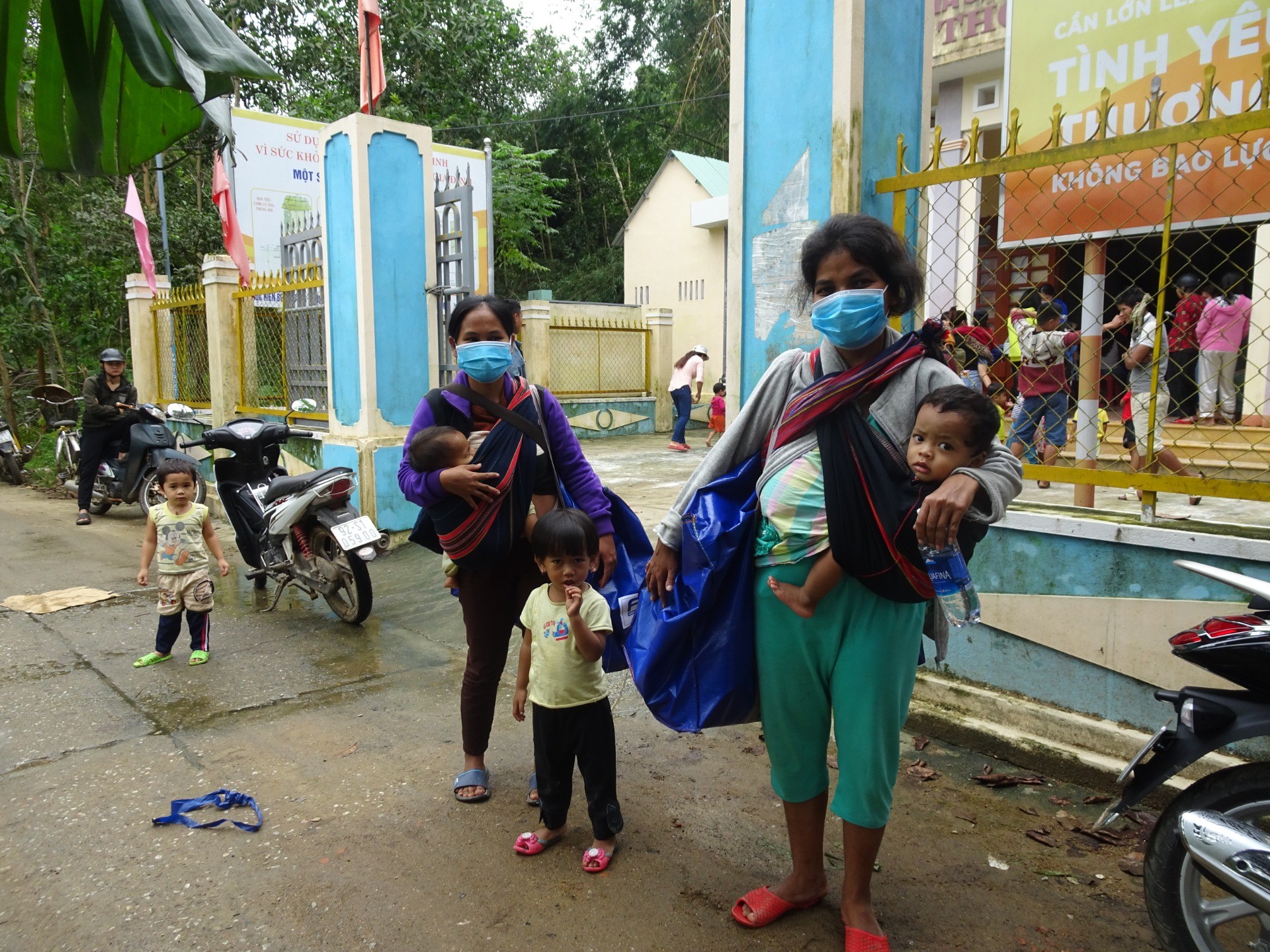 ダナン市洪水被災者に対する緊急援助（2022）