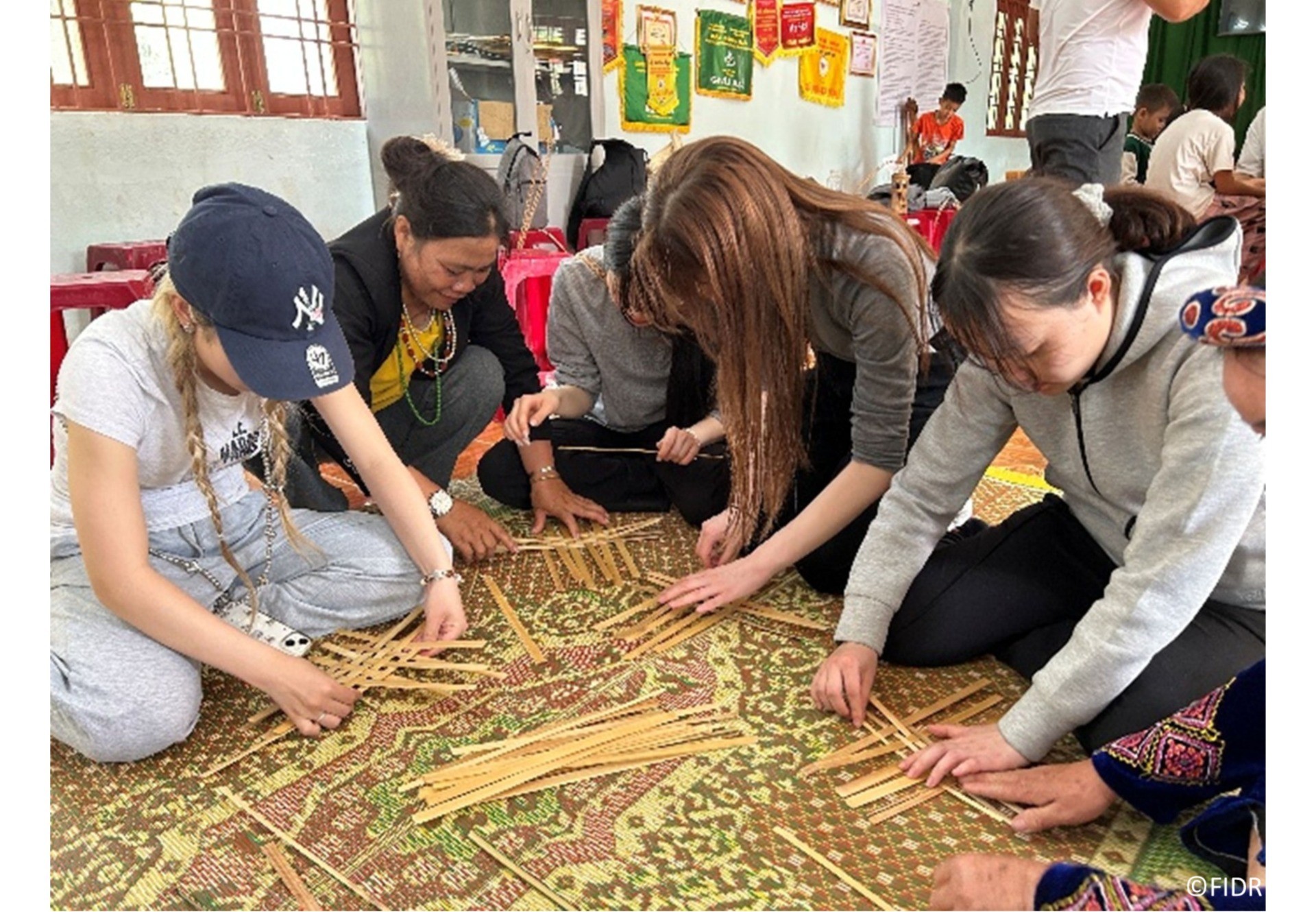 村からの「恩返し」　～学びの場へと進化した少数民族の村